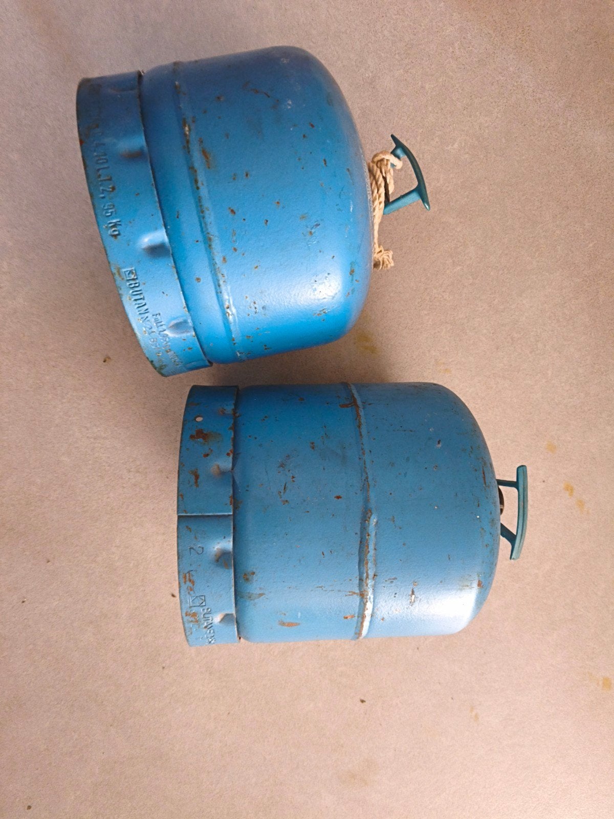 Gasflessen 2kg en 3kg - Niet vol, Ophalen of Verzenden, Gebruikt, Campingaz