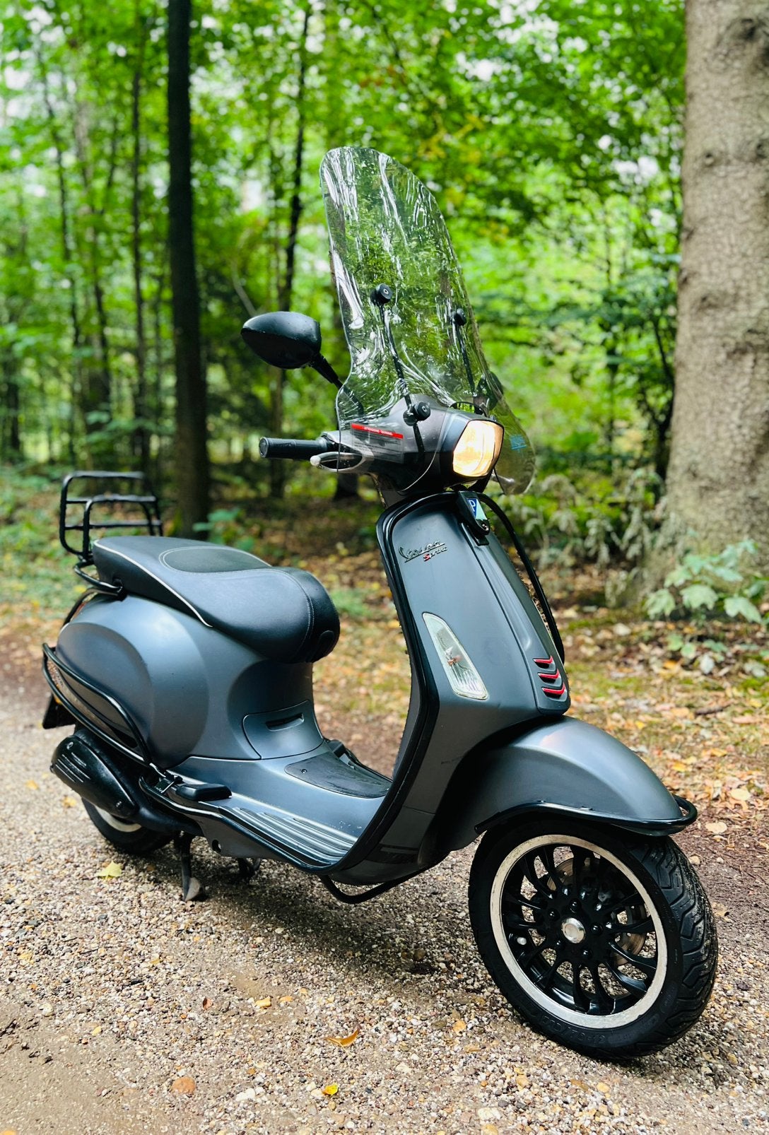Vespa Sprint 2017 | 50cc | 4T 2V | Titanio Grey | Brom!, Fietsen en Brommers, Scooters | Vespa, Ophalen, Gebruikt, Maximaal 45 km/u