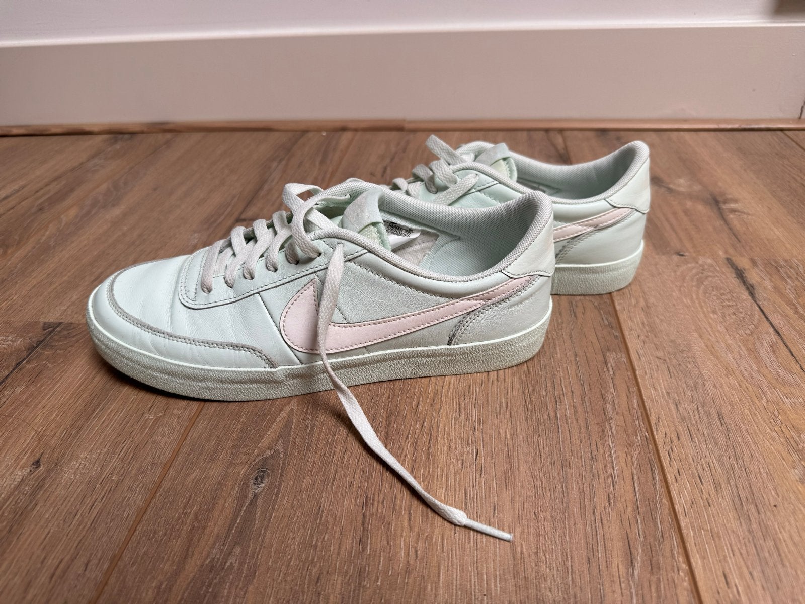 Lichtblauwe herenschoenen maat 42 - Nauwelijks gedragen, Kleding | Heren, Schoenen, Blauw, Ophalen of Verzenden, Sneakers of Gympen