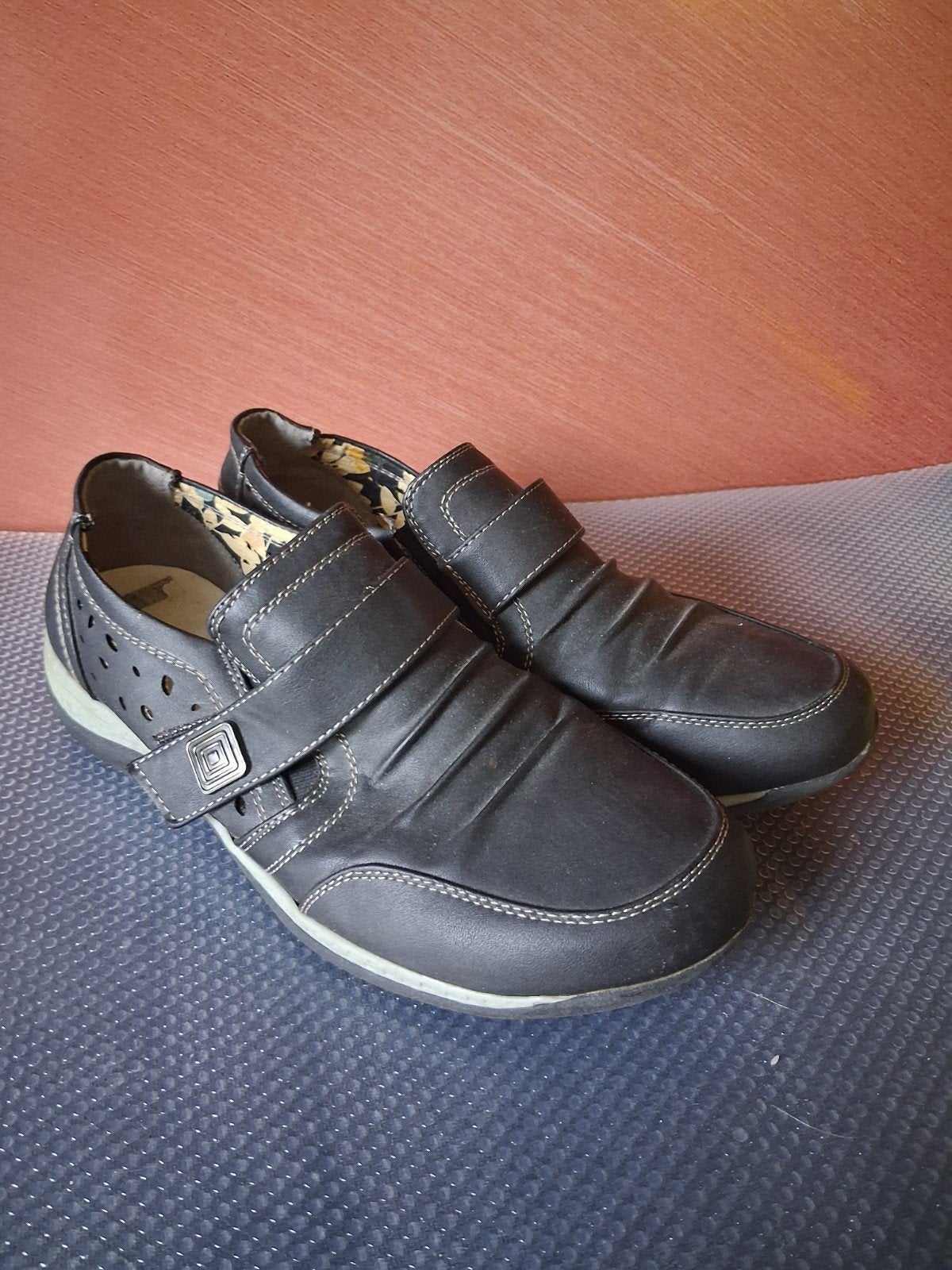 Caravelle instappers - Maat 38 - Zwart, Kleding | Dames, Schoenen, Caravelle, Ophalen of Verzenden, Gedragen, Instappers