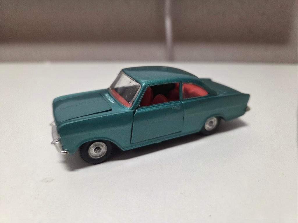 Politoys Opel Kadett Coupé, Hobby en Vrije tijd, Modelauto's | 1:43, Ophalen of Verzenden, Auto, Corgi