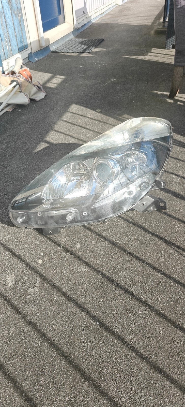 Koplamp met lens voor Renault Clio 3, Ophalen, Gebruikt, Renault