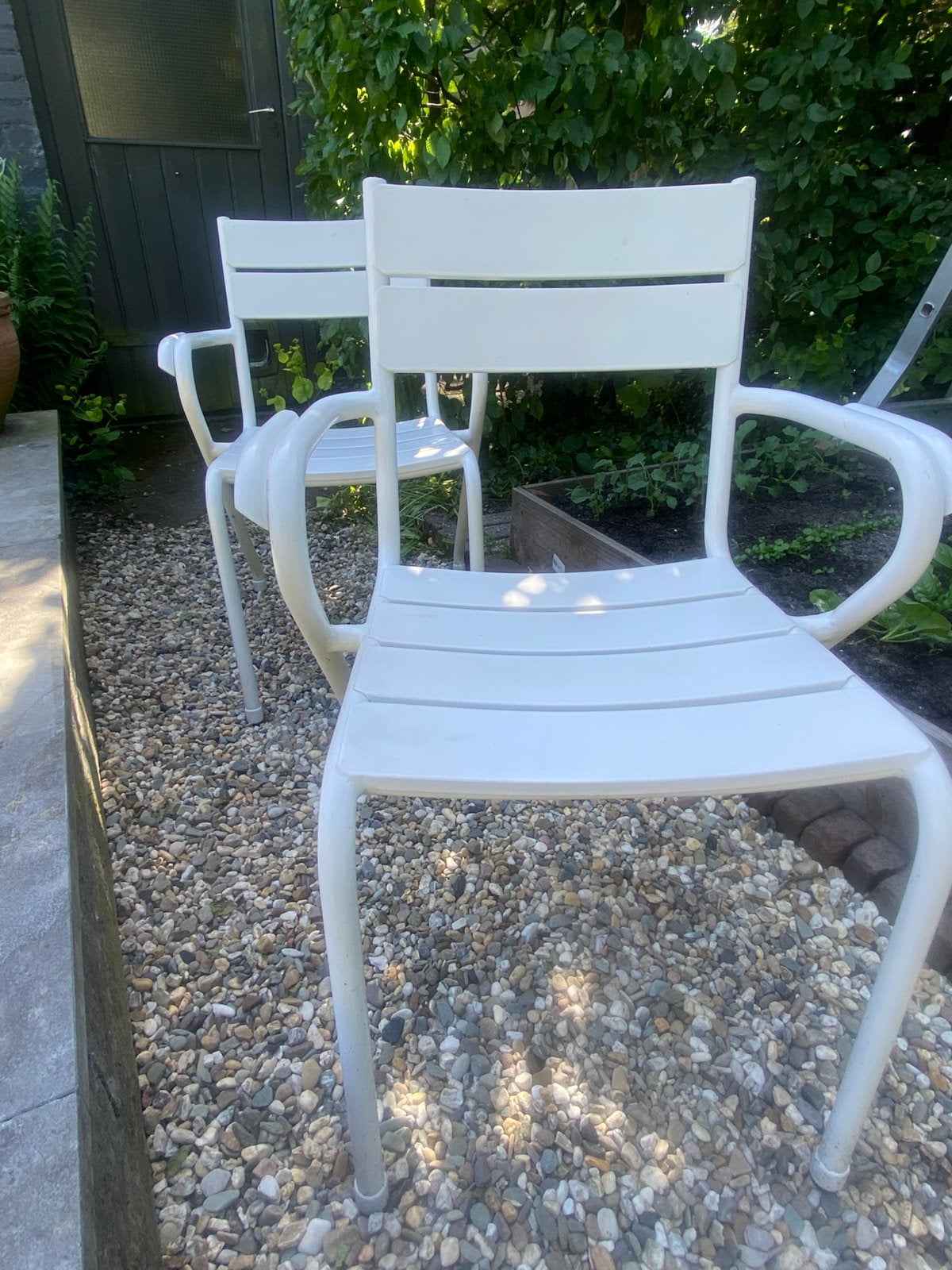 Satelliet Girolo 2 stuks tuinstoelen wit, Tuin en Terras, Tuinstoelen, Ophalen, Zo goed als nieuw, Metaal, Stapelbaar