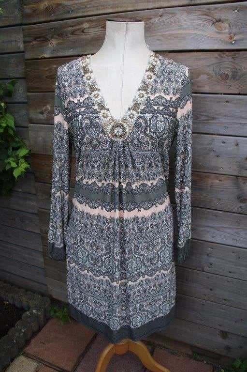 Jurk zalm/ kaki K-Design mt L Vaste prijs, Kleding | Dames, Jurken, K-design, Maat 42/44 (L), Ophalen of Verzenden, Zo goed als nieuw