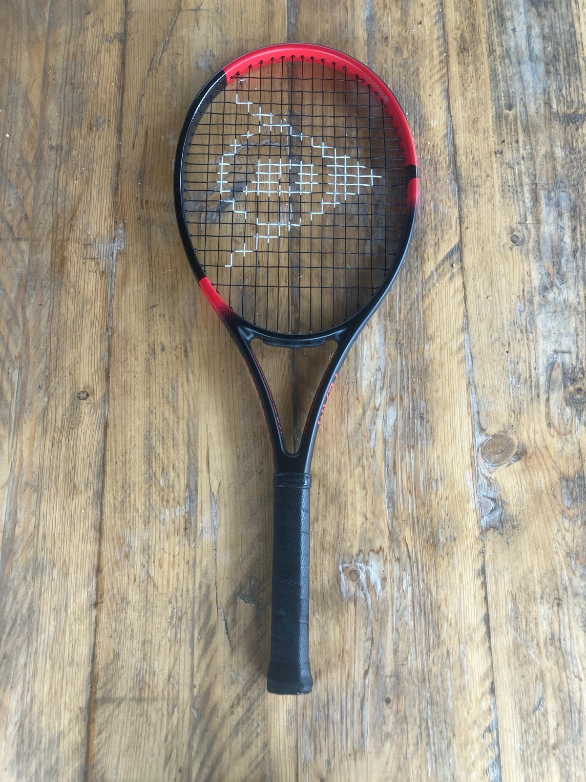 Dunlop tennisracket - Zo goed als nieuw, Sport en Fitness, Tennis, Ophalen of Verzenden, Zo goed als nieuw, Racket, Dunlop