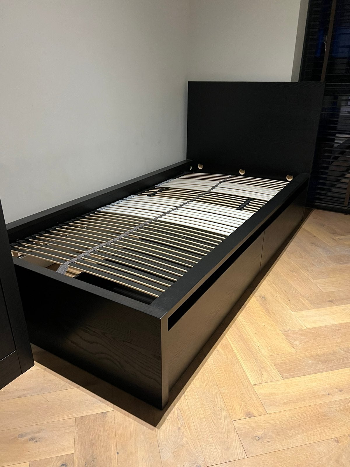 Bed Ikea (Malm), Ophalen, 90 cm, Eenpersoons, Zwart