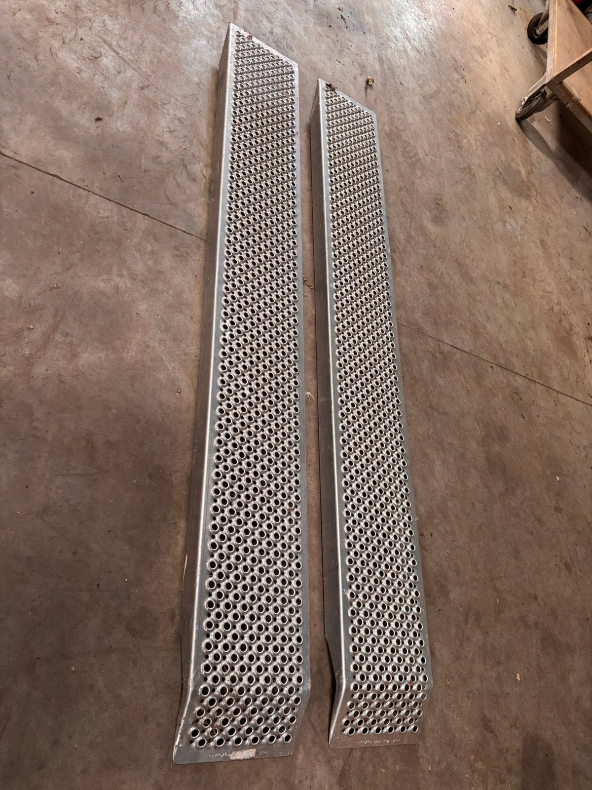 Oprijplaten aluminium 200x26, Ophalen, Zo goed als nieuw