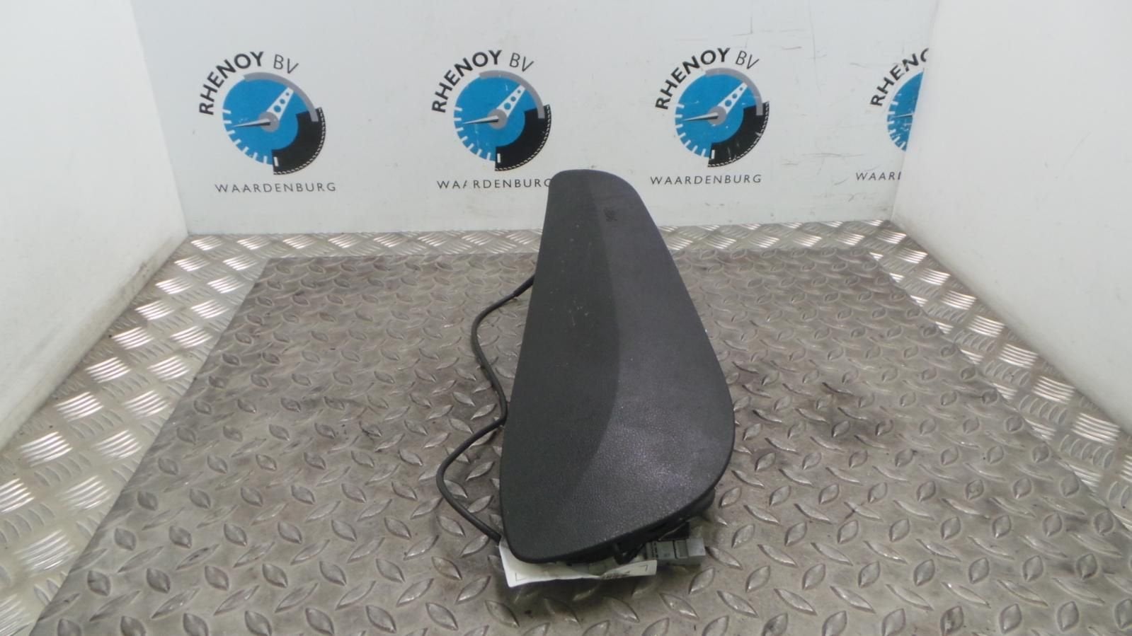 BMW 1 SERIES 118D CORP. BNS LINE E81 AIRBAG RECHTS 2009, Auto-onderdelen, Ophalen of Verzenden, Gebruikt, Stiba lid