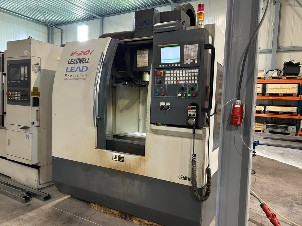 Leadwell V-20i CNC Bewerkingscentrum, Doe-het-zelf en Verbouw, Draaibanken, Ophalen, Gebruikt, Freesbank, Computergestuurd (Cnc)