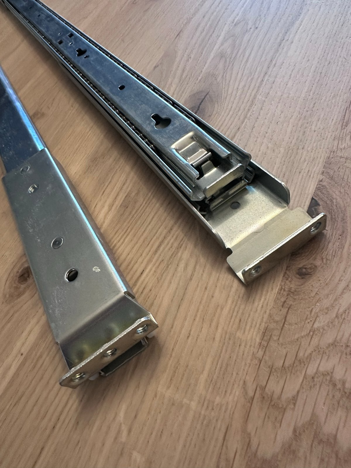 2x Sliding Rails voor 19" Serverkast - Server Rack Rails, Computers en Software, Serverkasten, Ophalen, Gebruikt