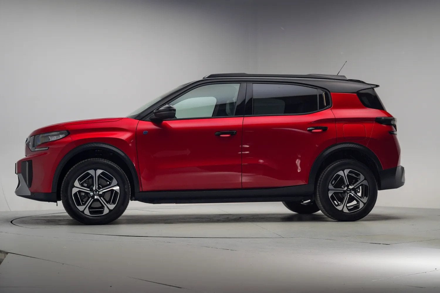 Citroën Ë-C3 Aircross Max 44 kWh 3 fase [Apple / Android L, Auto's, 0 cilinders, Gebruikt, Leder, SUV of Terreinwagen