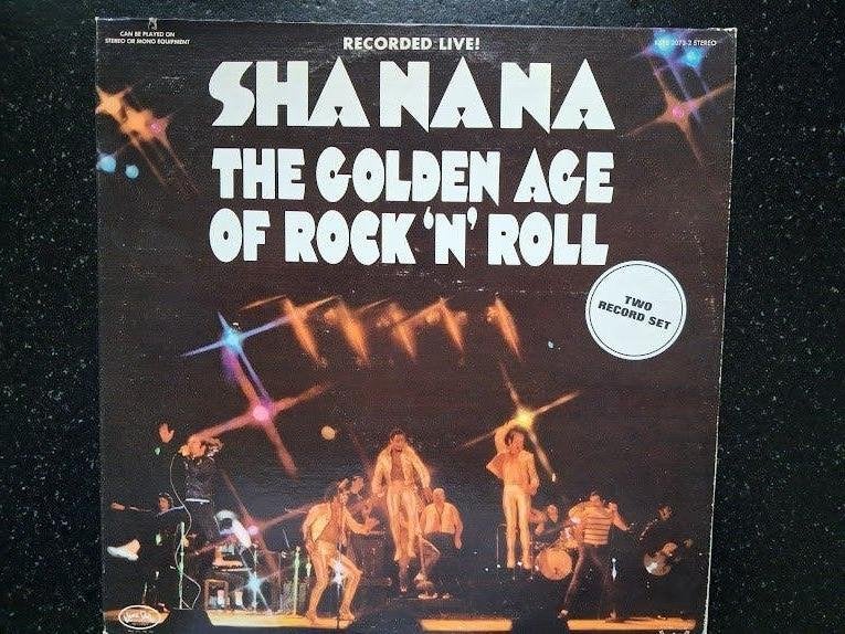 SHA NA NA - THE GOLDEN AGE OF ROCK 'N' ROLL - 2LP, Cd's en Dvd's, Ophalen of Verzenden, Zo goed als nieuw, Pop, Dubbel-LP