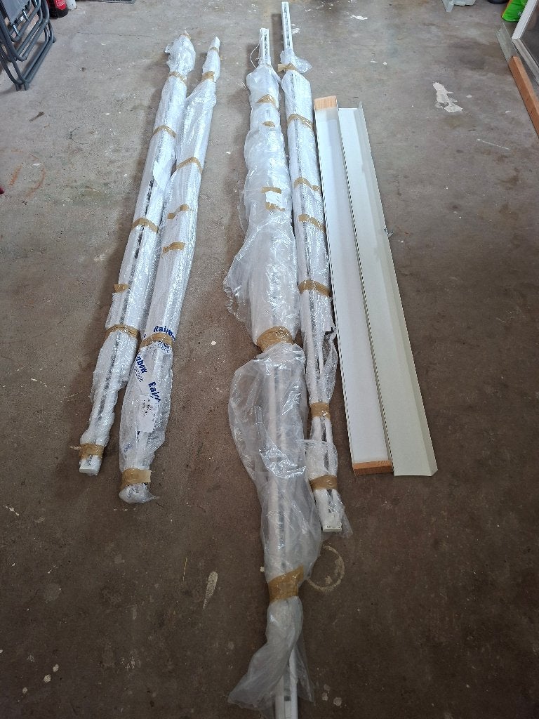 verticale lamellen van kunststof, Huis en Inrichting, Ophalen, Gebruikt, Overige merken, 242 cm
