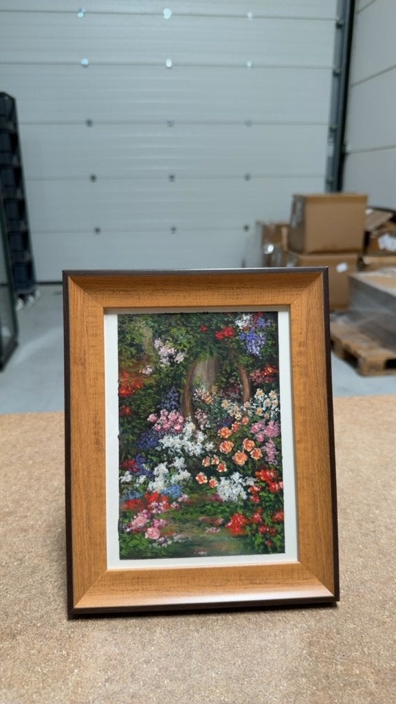 Handgeschilderd Bloementuin Schilderij in Klassieke Lijst, Antiek en Kunst, Kunst | Schilderijen | Klassiek, Ophalen of Verzenden