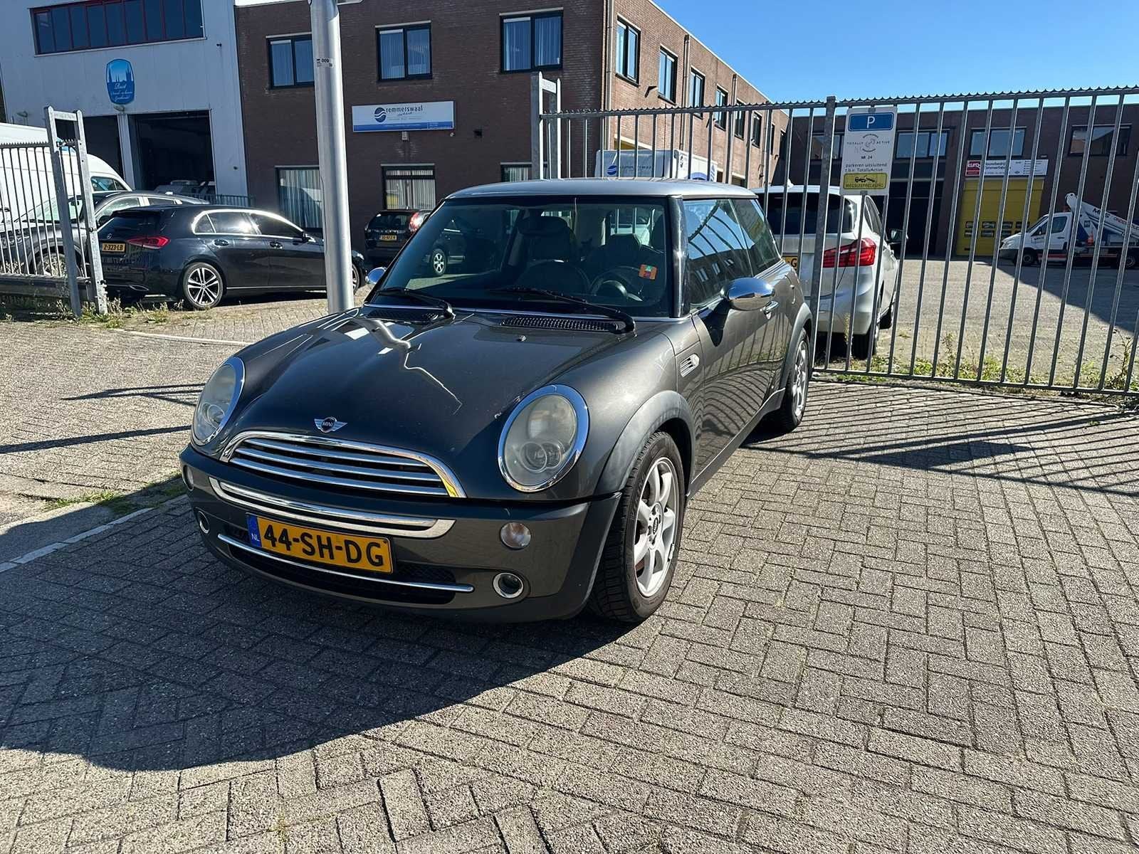 MINI - 2006 - 3-Deurs - 1.6 Cooper Park Lane - Personenauto, Gebruikt, Bedrijf, Cooper, Euro 4