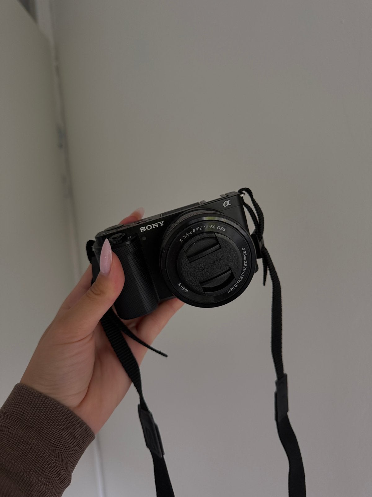 Sony ZV-E10 + 16-50mm OSS Lens | Like New, Audio, Tv en Foto, Fotografie | Fotostudio en Toebehoren, Ophalen of Verzenden, Zo goed als nieuw