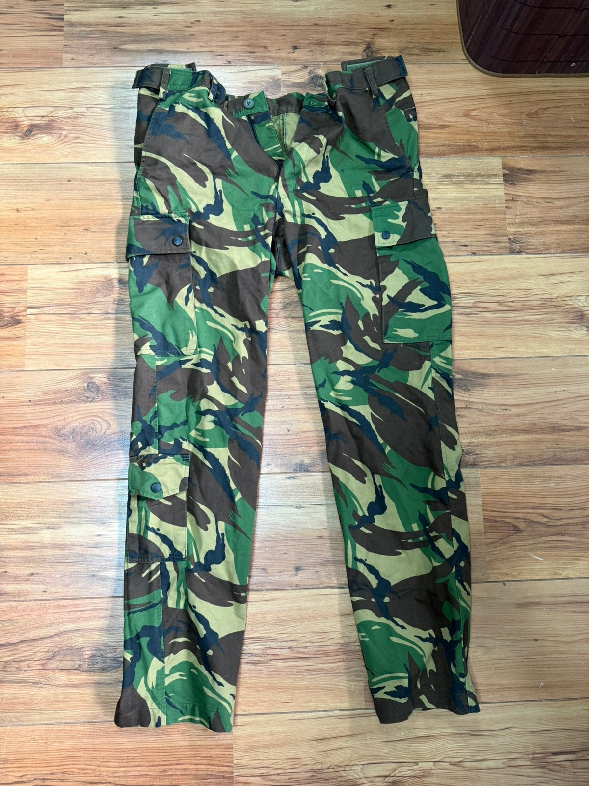 Woodland Camo Broek Defensie Maat 80/90, Ophalen of Verzenden, Landmacht, Nederland, Kleding of Schoenen