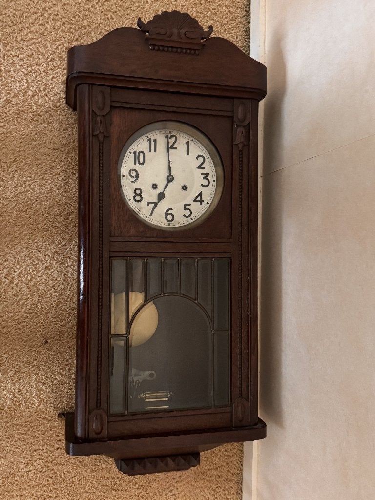Antieke regulateur (wandklok) merk: Junghans, Ophalen