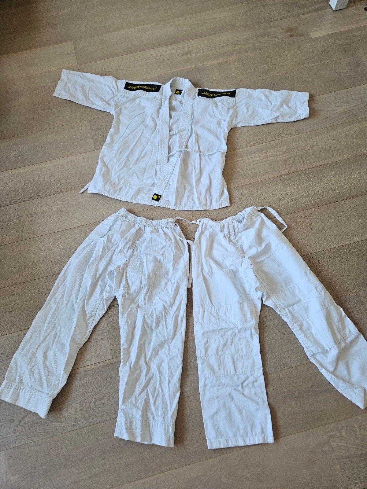 Karate Kenamju pak - Maat 150, Gebruikt, Vechtsportpak, Karate, Maat M