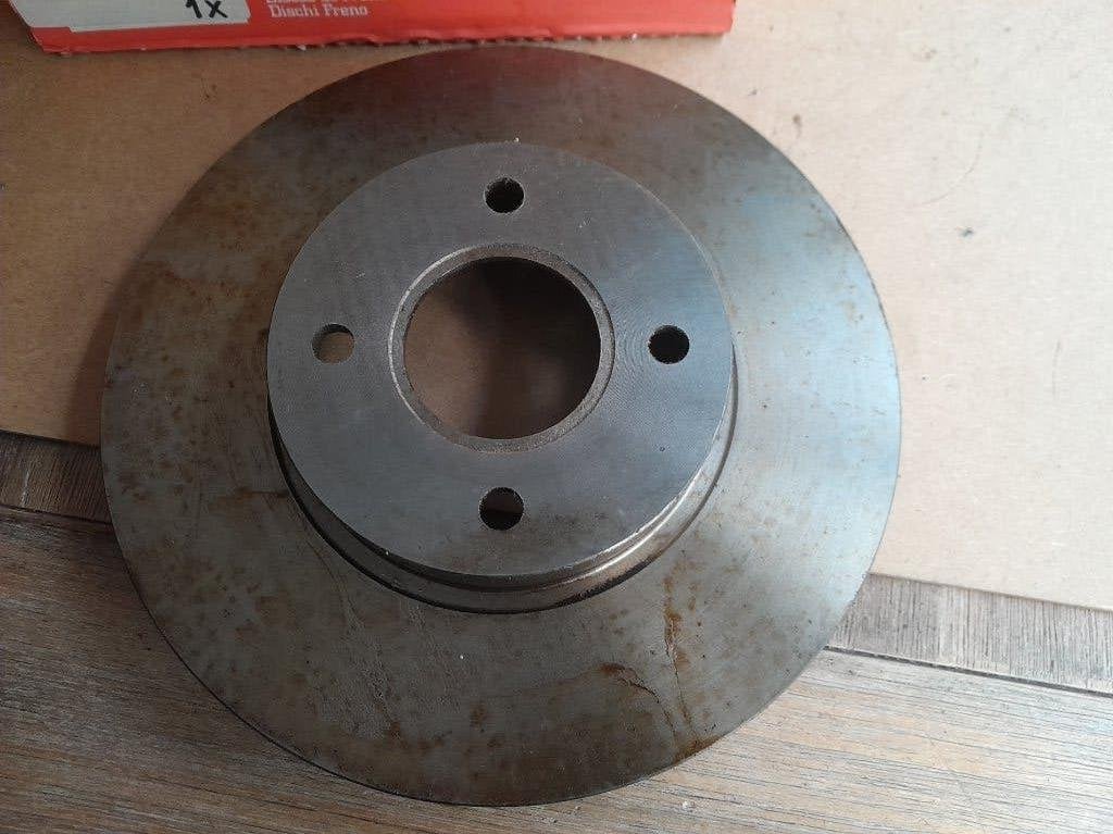 Nieuwe Set Remschijven - Ford Sierra Cosworth, Ophalen of Verzenden, Nieuw, Ford