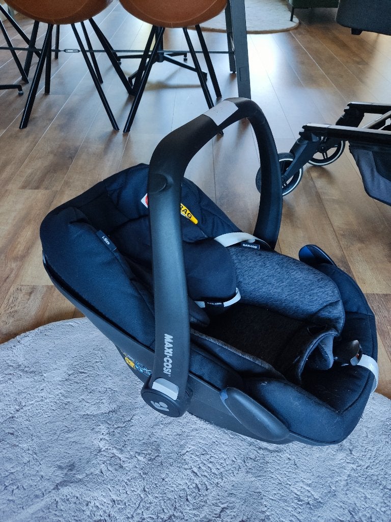 Joolz kinderwagen zwart, Gebruikt, Combiwagen, Met autostoeltje, Ophalen