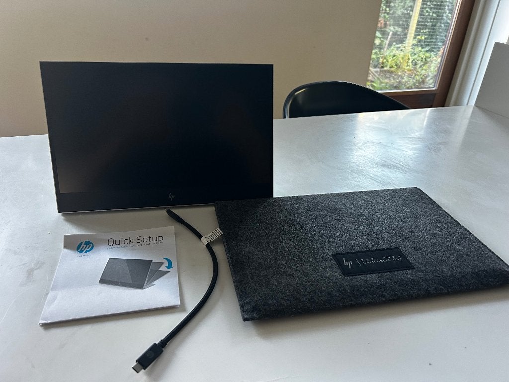 HP E14 G4 Portable Monitor-14 inch - zo goed als nieuw, Computers en Software, 14 inch, IPS, Full HD, Ophalen of Verzenden