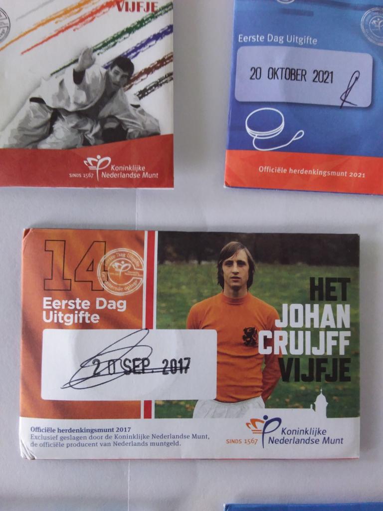 Johan Cruijff Vijfje - Eerste Dag Uitgifte 2017, Postzegels en Munten, Munten | Nederland, Ophalen of Verzenden