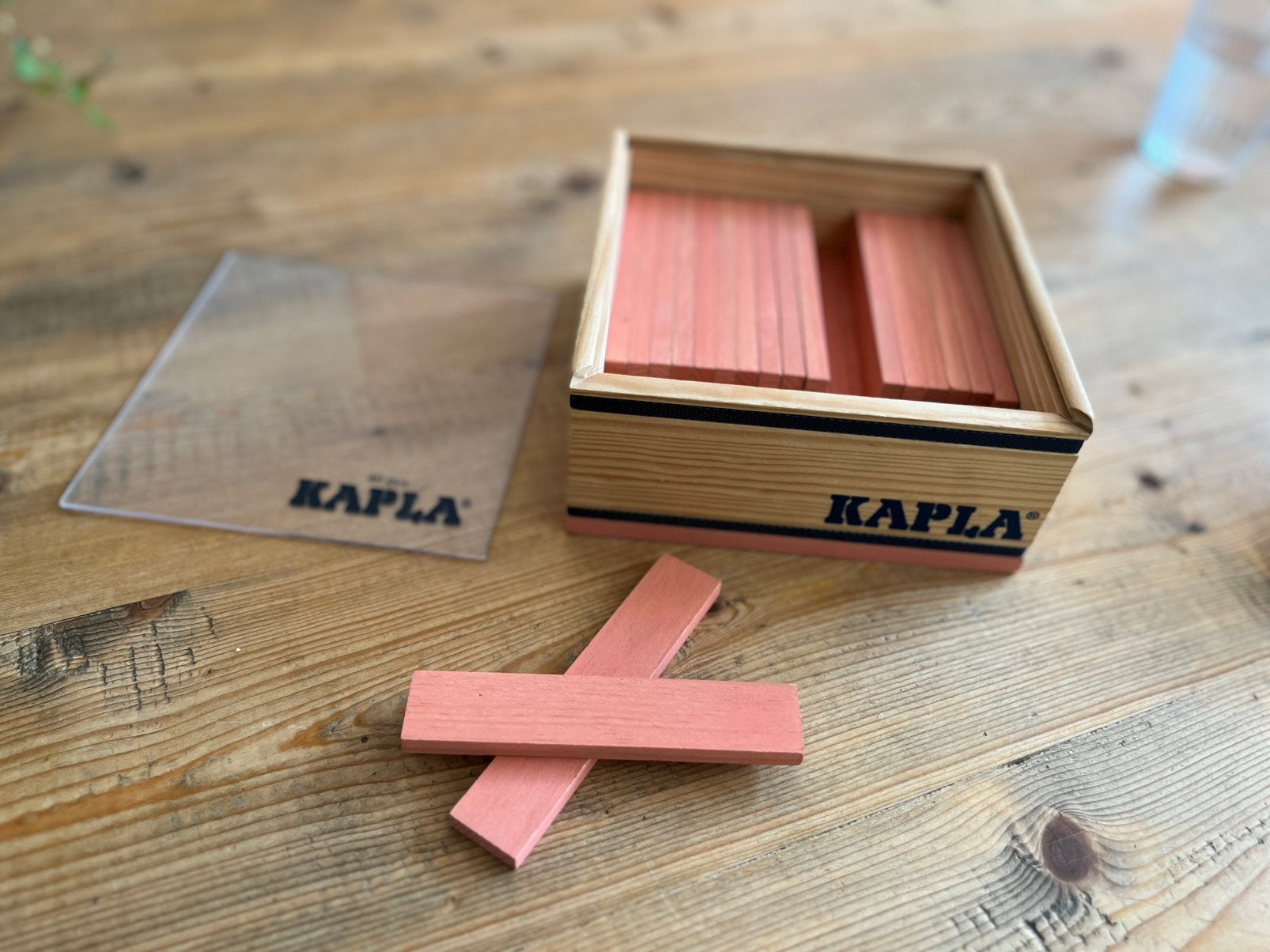 Doosje roze Kapla bouwplankjes 39 stuks, Ophalen of Verzenden, Zo goed als nieuw