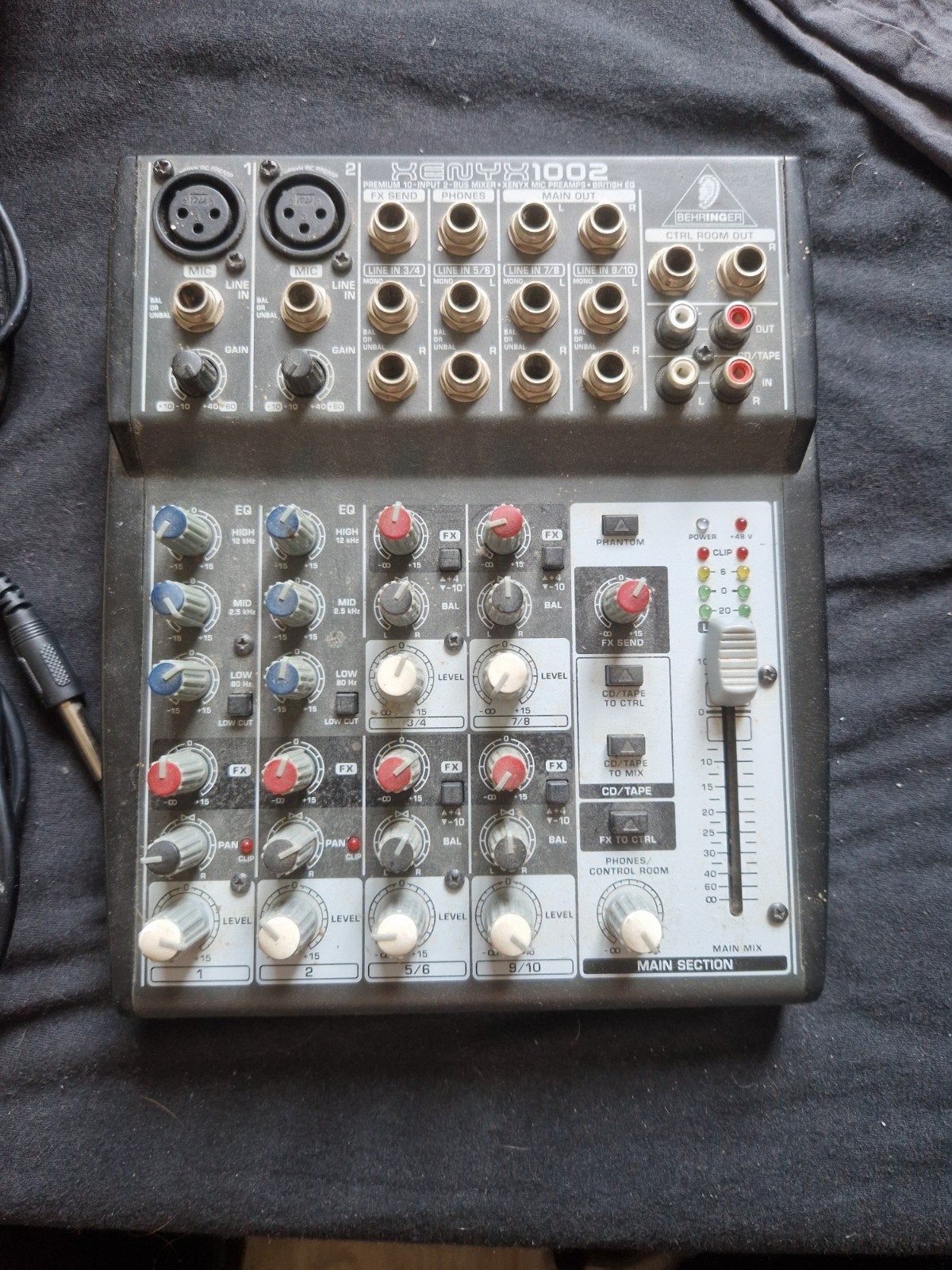 Behringer Xenyx 1002 Mixer met Voeding en Kabel, Muziek en Instrumenten, Mengpanelen, Gebruikt, 5 tot 10 kanalen, Microfooningang