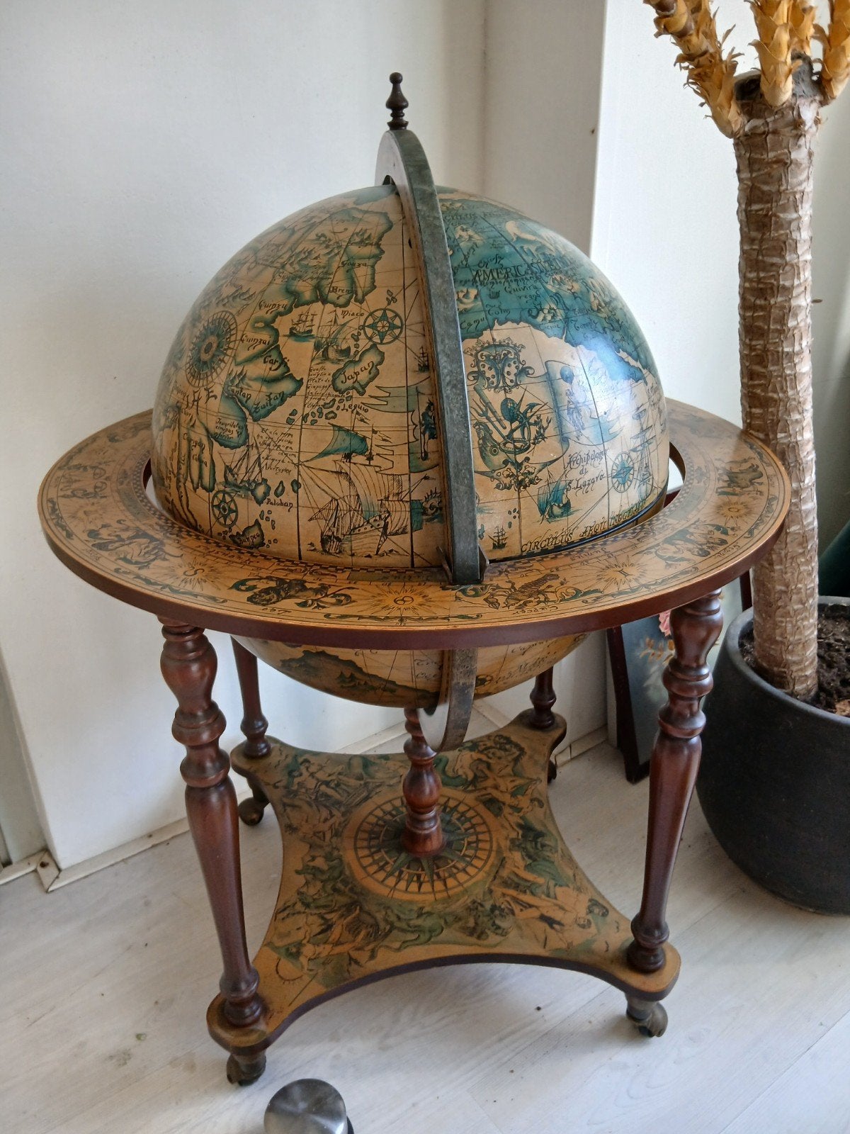 vintage oude bar globe, Ophalen