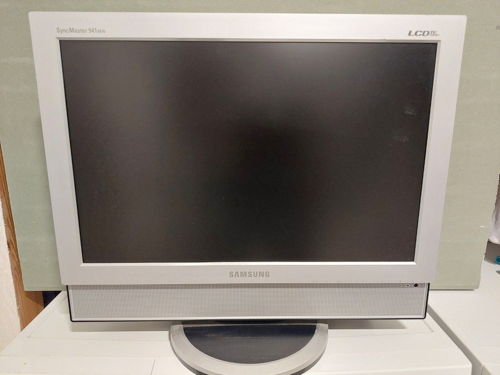 Samsung SyncMaster 941MW LCD Monitor, Computers en Software, Gebruikt, Ingebouwde speakers, Full HD, Ophalen of Verzenden