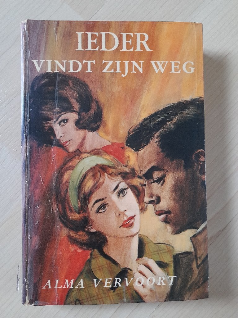 IEDER VINDT ZIJN WEG   Alma Vervoort, Ophalen of Verzenden, Gelezen, Nederland
