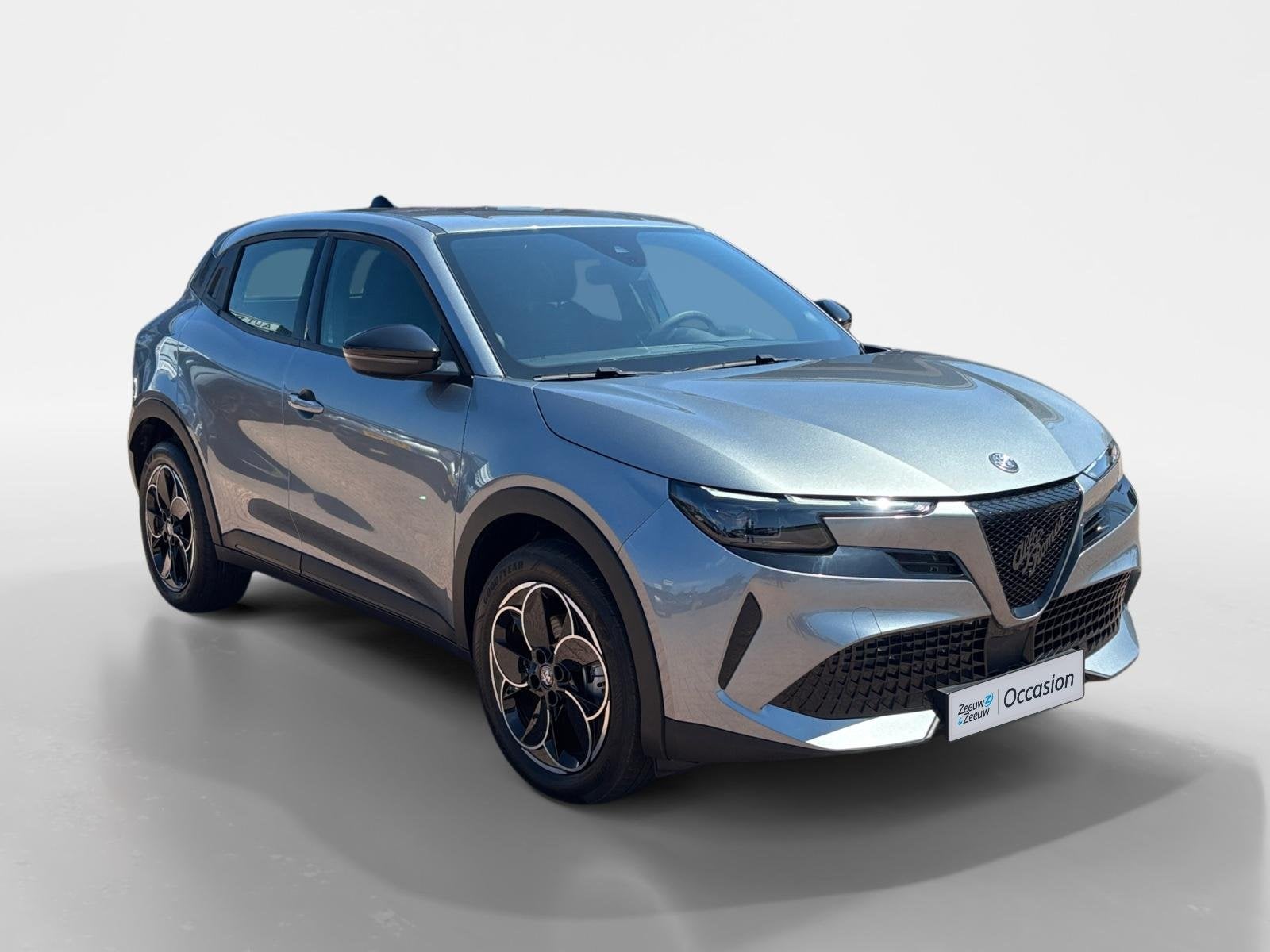 Alfa Romeo Junior Elettrica 54 kWh *Carplay*Climate Control*, Auto's, Alfa Romeo, 413 km, Stof, Gebruikt, Zwart