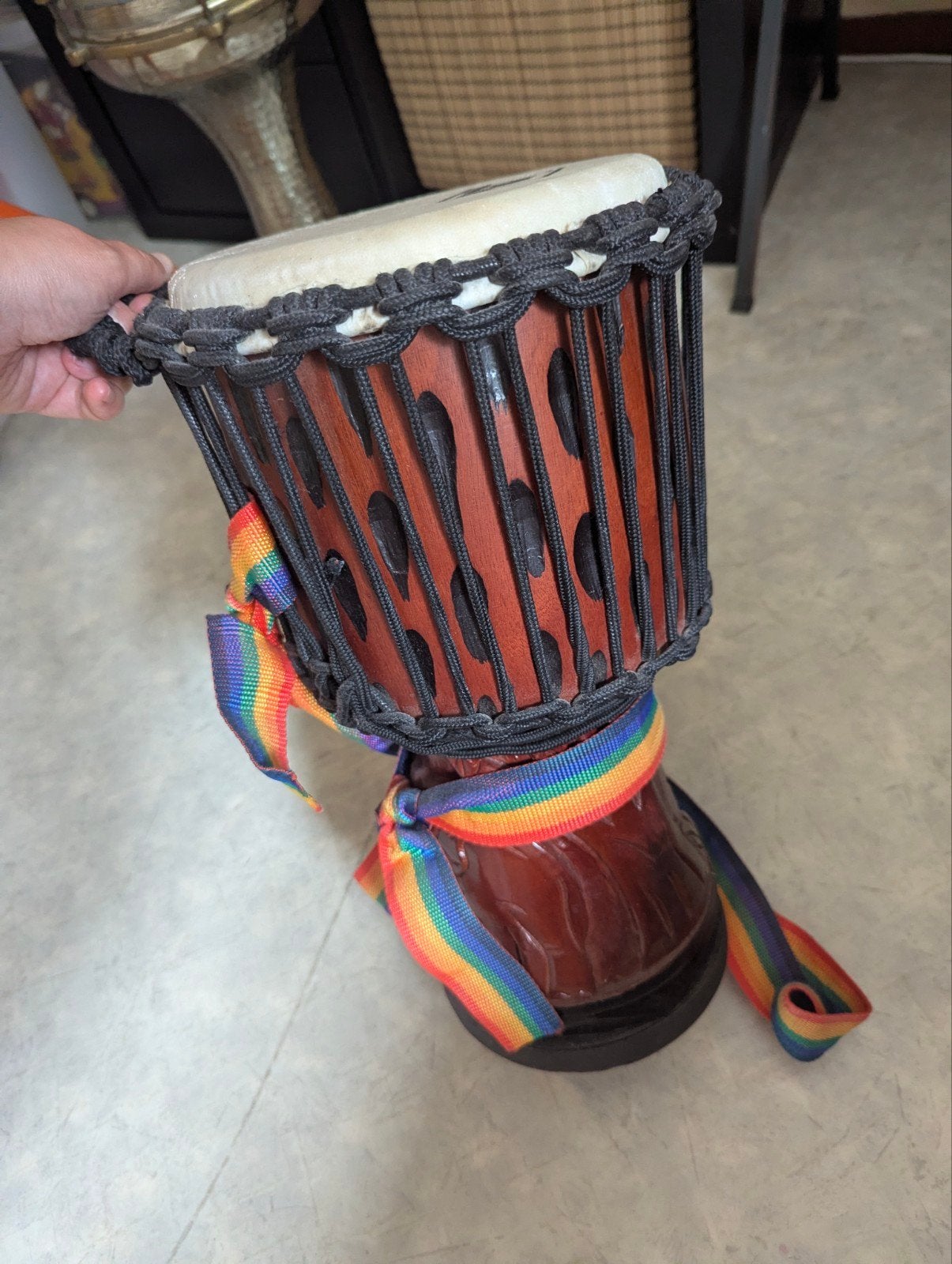 Mooie Djembe Trommel met Regenboogband, Ophalen of Verzenden, Zo goed als nieuw, Trommel