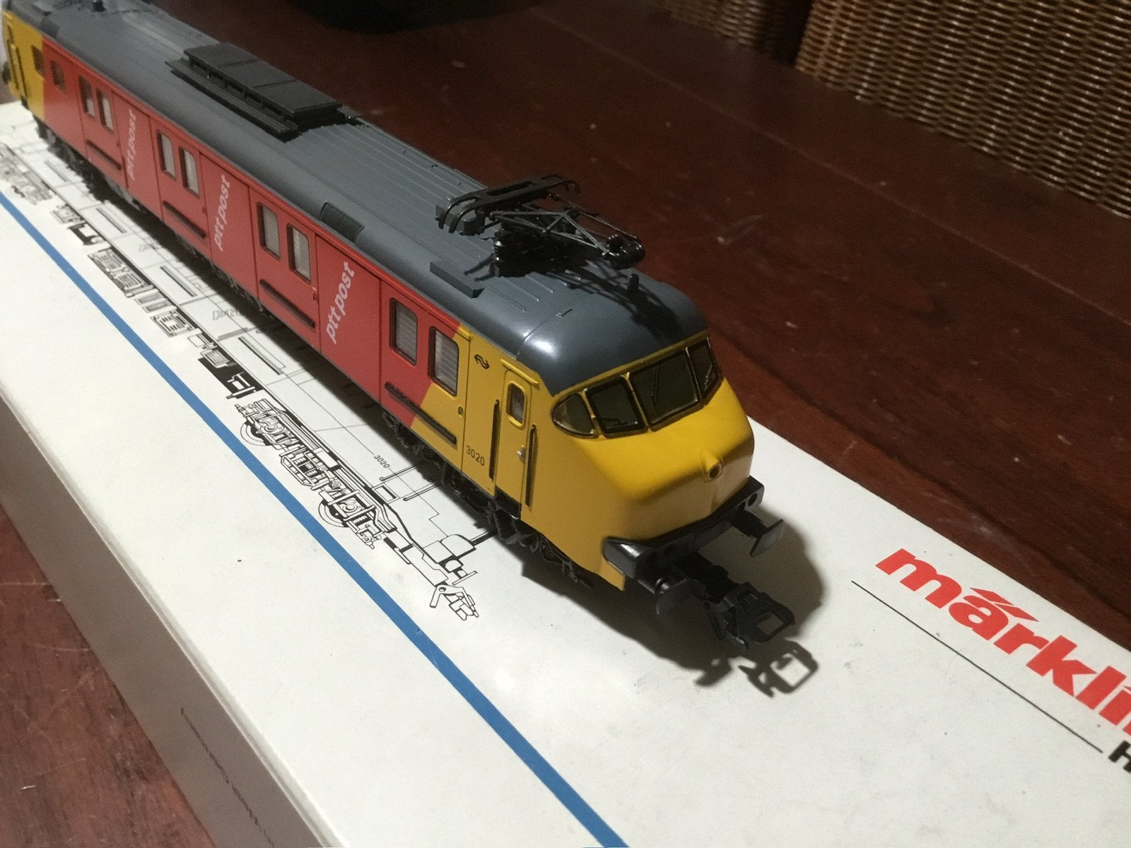 Marklin  NS. 3389  motorpost locomotief als nieuw inovp, Wisselstroom, Locomotief, Ophalen of Verzenden, Märklin