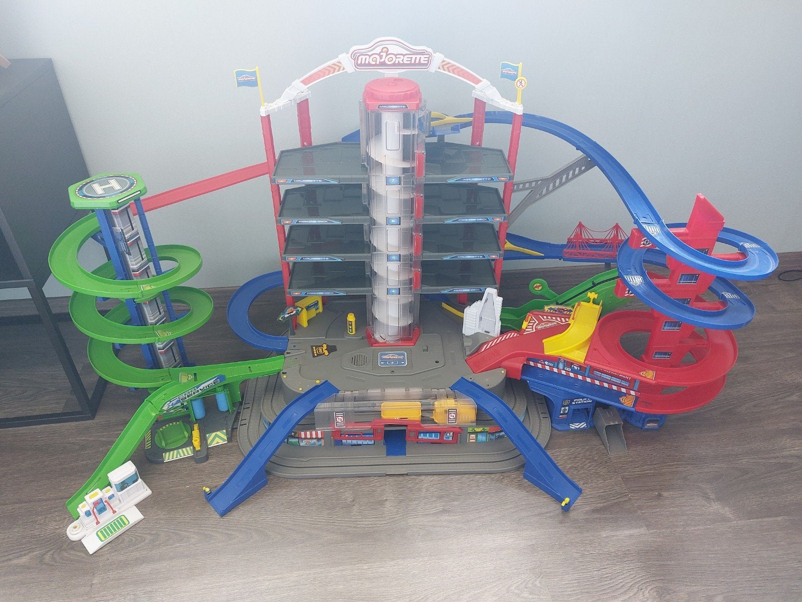 Grote Majorette Auto Garage met Batterijen, Ophalen, Gebruikt
