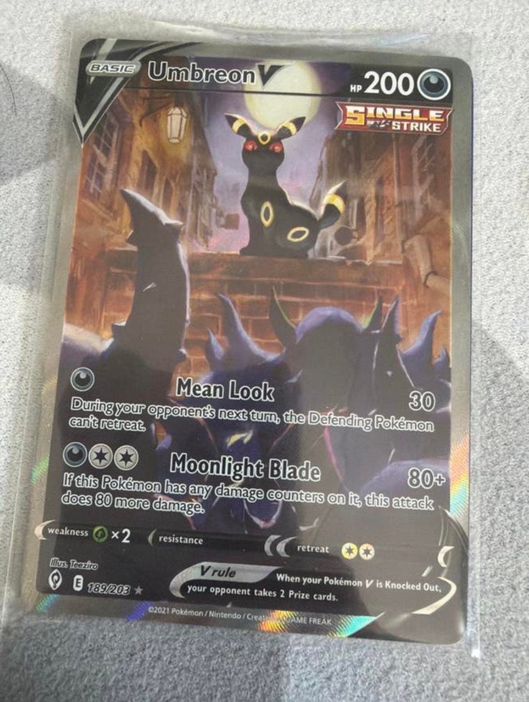 Umbreon V (Alternate Art) Evolving Skies Pokémon Kaart, Ophalen, Zo goed als nieuw, Losse kaart