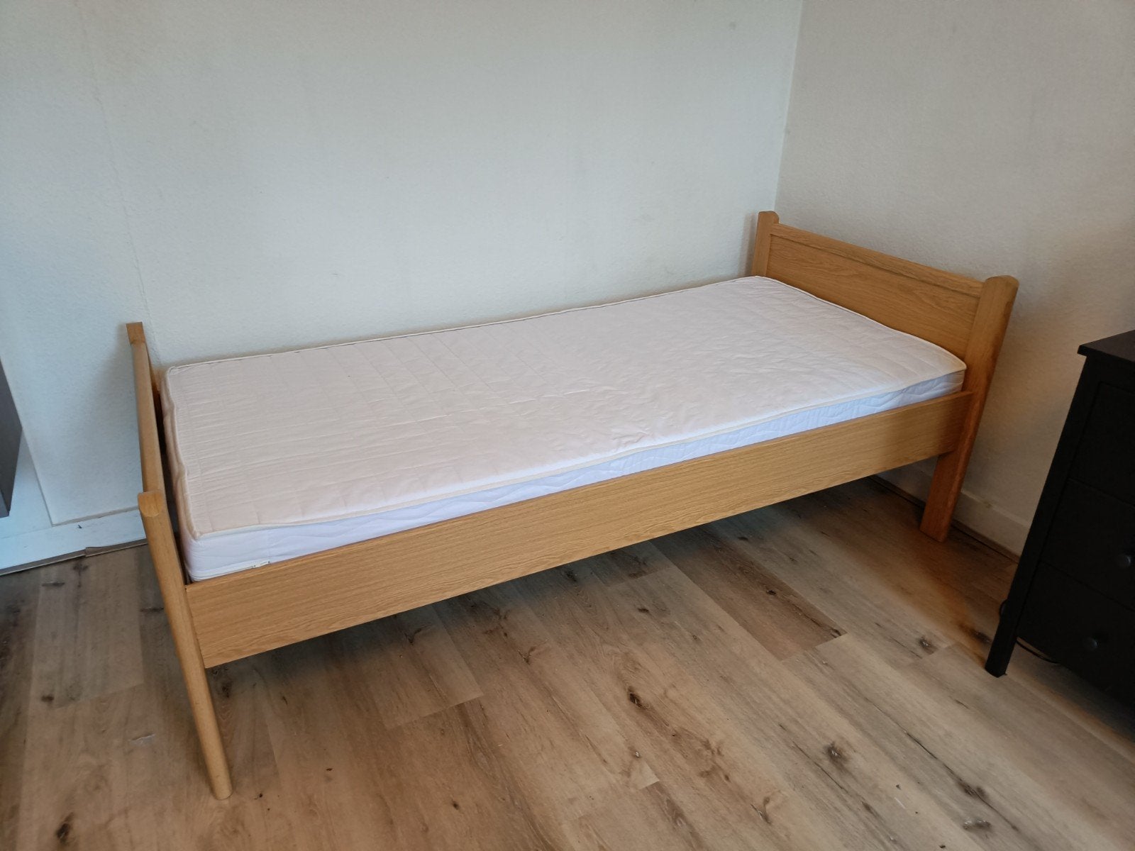 eenpersoonsbed, Huis en Inrichting, Ophalen, Verstelbaar, 90 cm, Eenpersoons