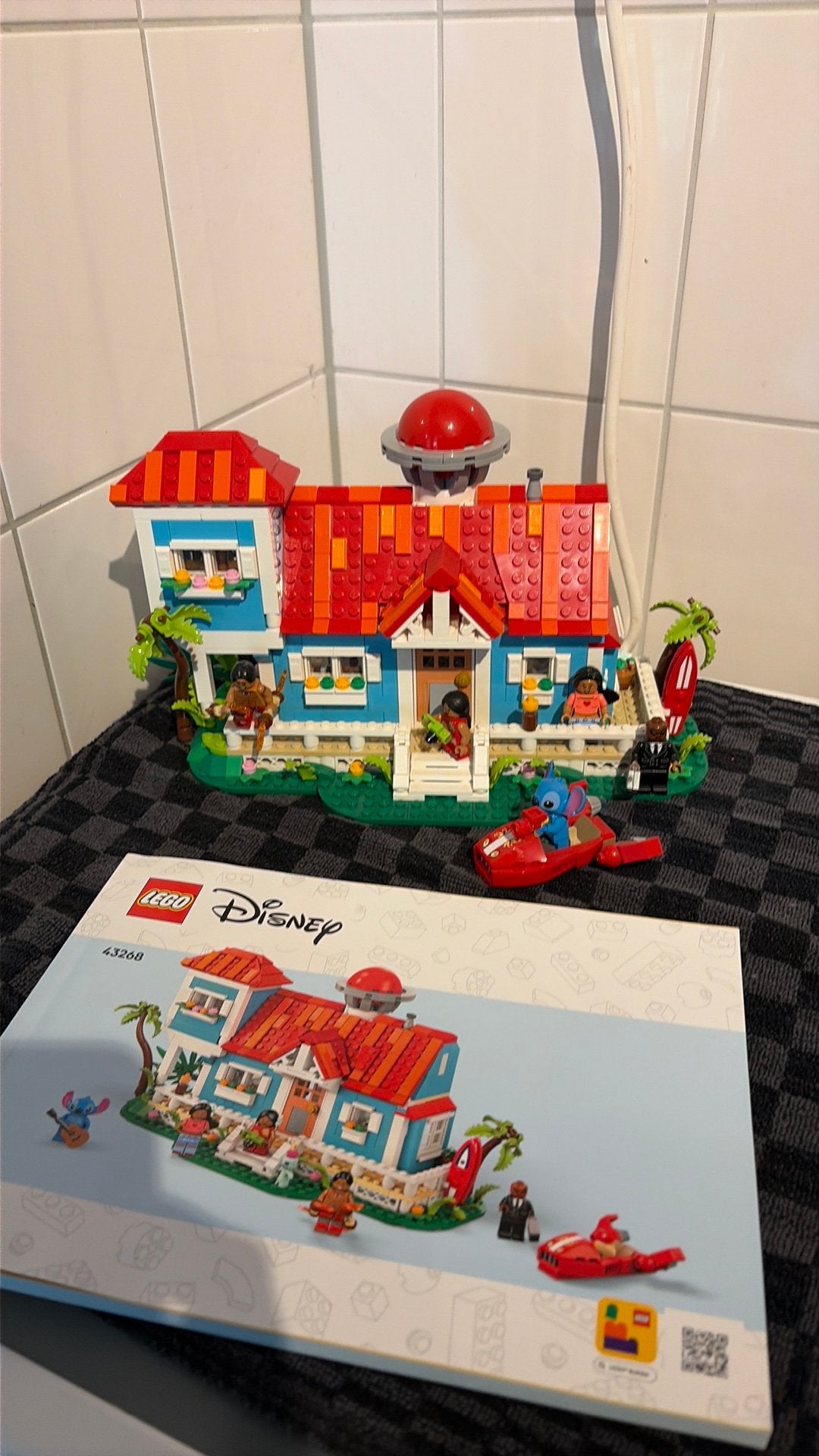 Lego 43268 Stich beach House, Ophalen of Verzenden, Zo goed als nieuw