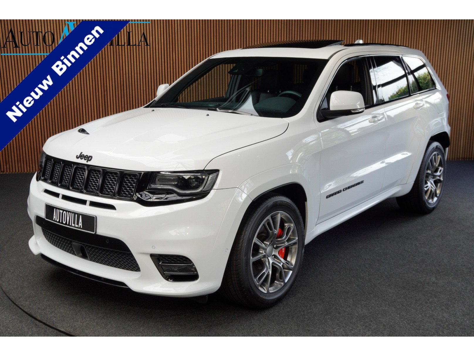 Jeep Grand Cherokee 6.4 Hemi SRT 3000km! Carbon-Design SRT-D, Auto's, Automaat, Gebruikt, Wit, Leder