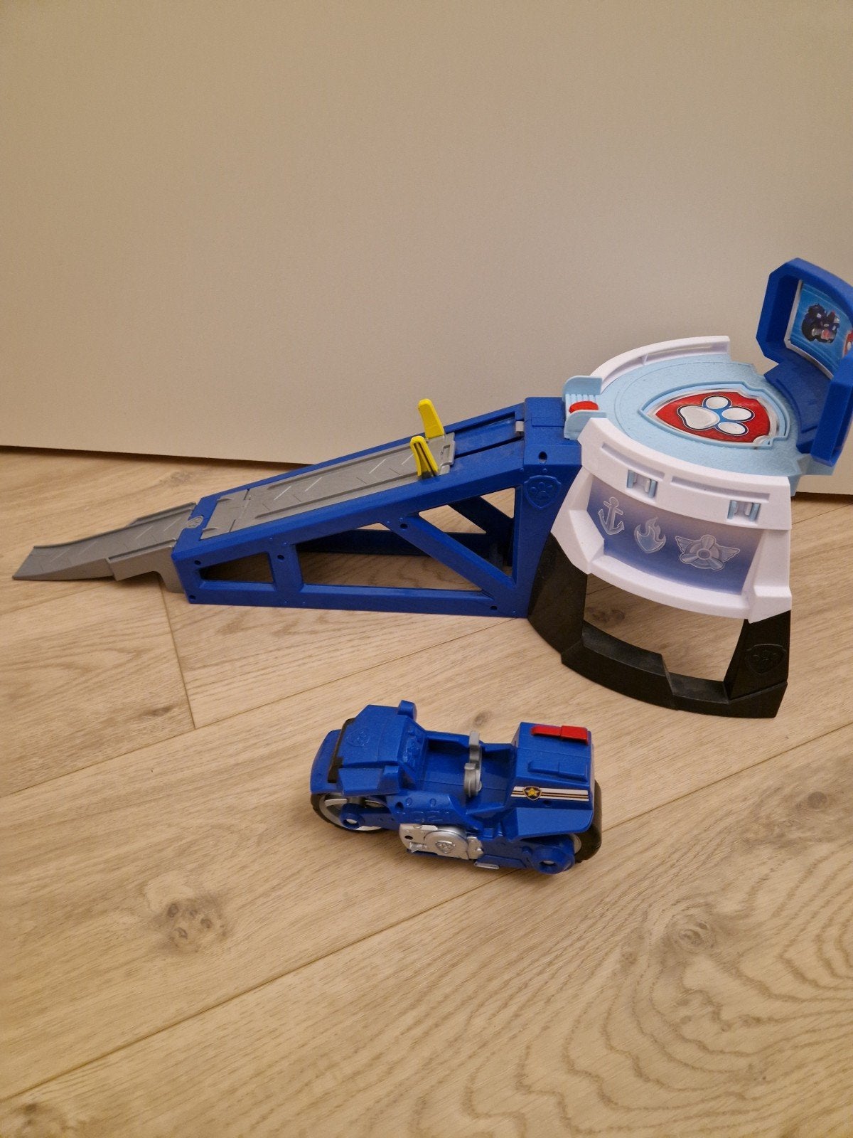 Paw Patrol Motorbaan met Chase voertuig, Ophalen, Zo goed als nieuw