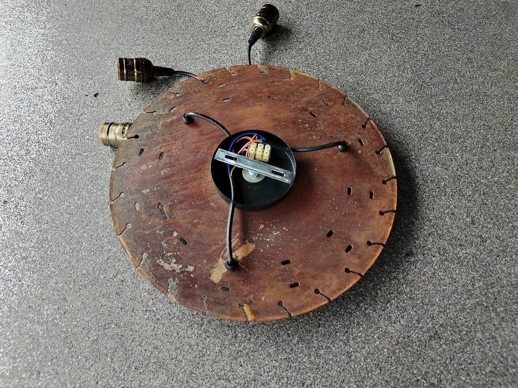 Handgemaakte Industriële Hanglamp, Zaagblad met Edison lamp, Ophalen, Inclusief lichtbron, E27 (groot), Zo goed als nieuw