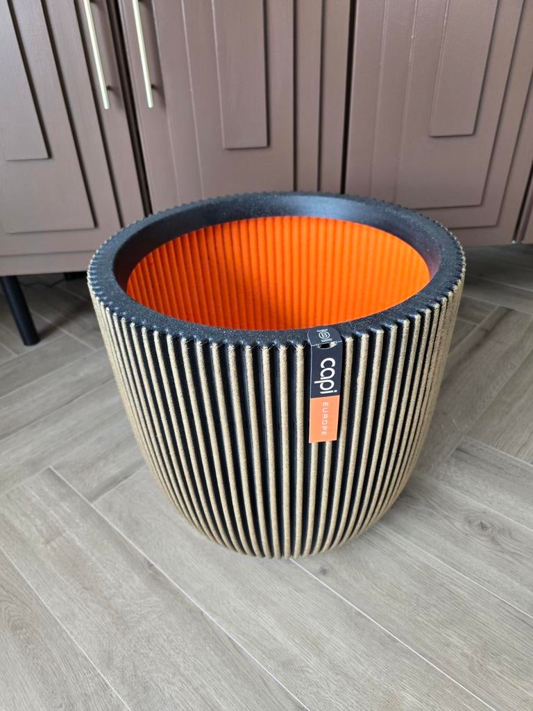 Capi Europe bloempot met oranje binnenkant, Tuin en Terras, Bloempotten, Ophalen, Kunststof, 40 cm of meer, Rond