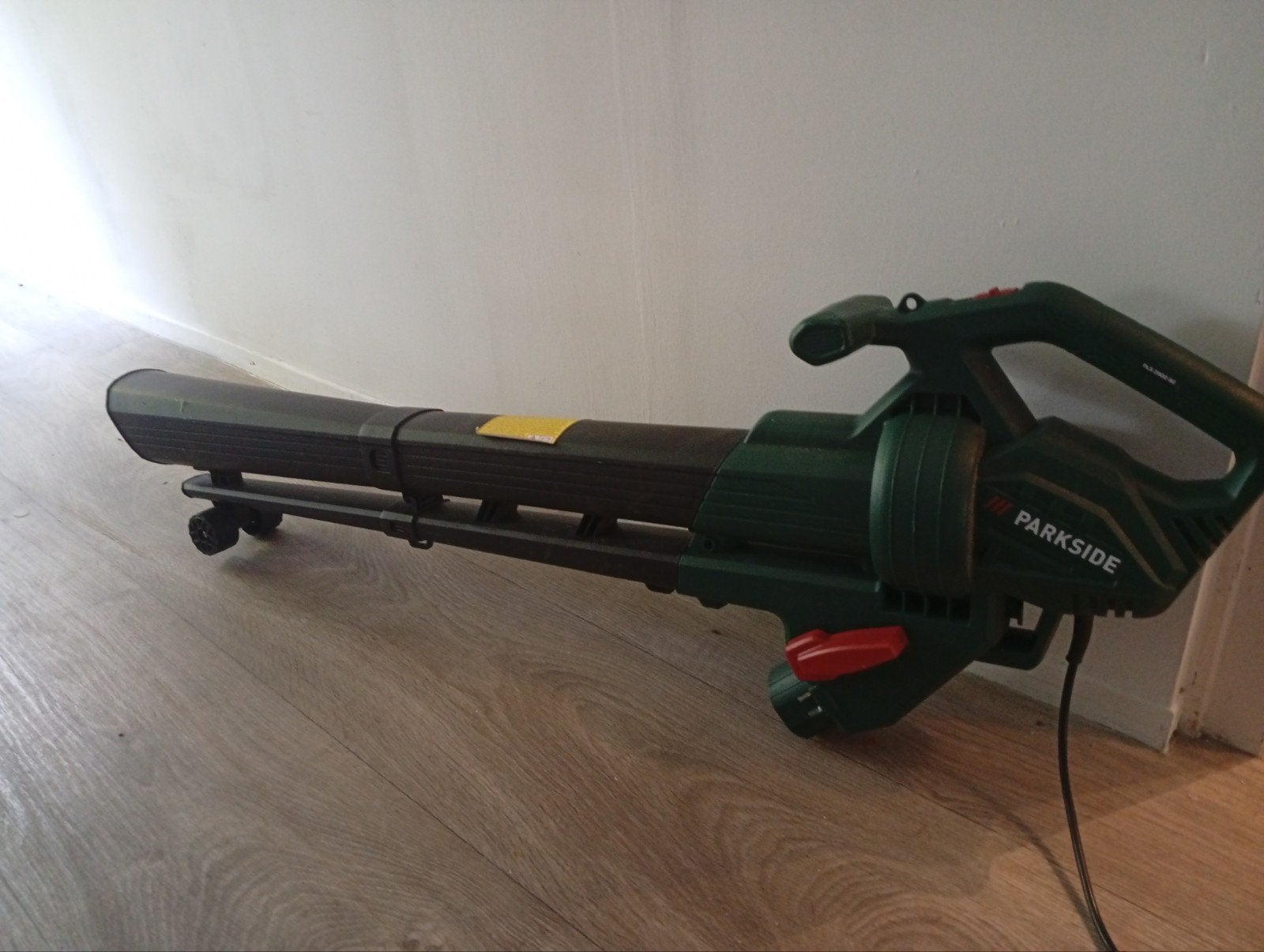 Parkside Bladblazer - Krachtige Elektrische Bladblazer, Ophalen, Gebruikt, Handgedragen, Met neuswiel