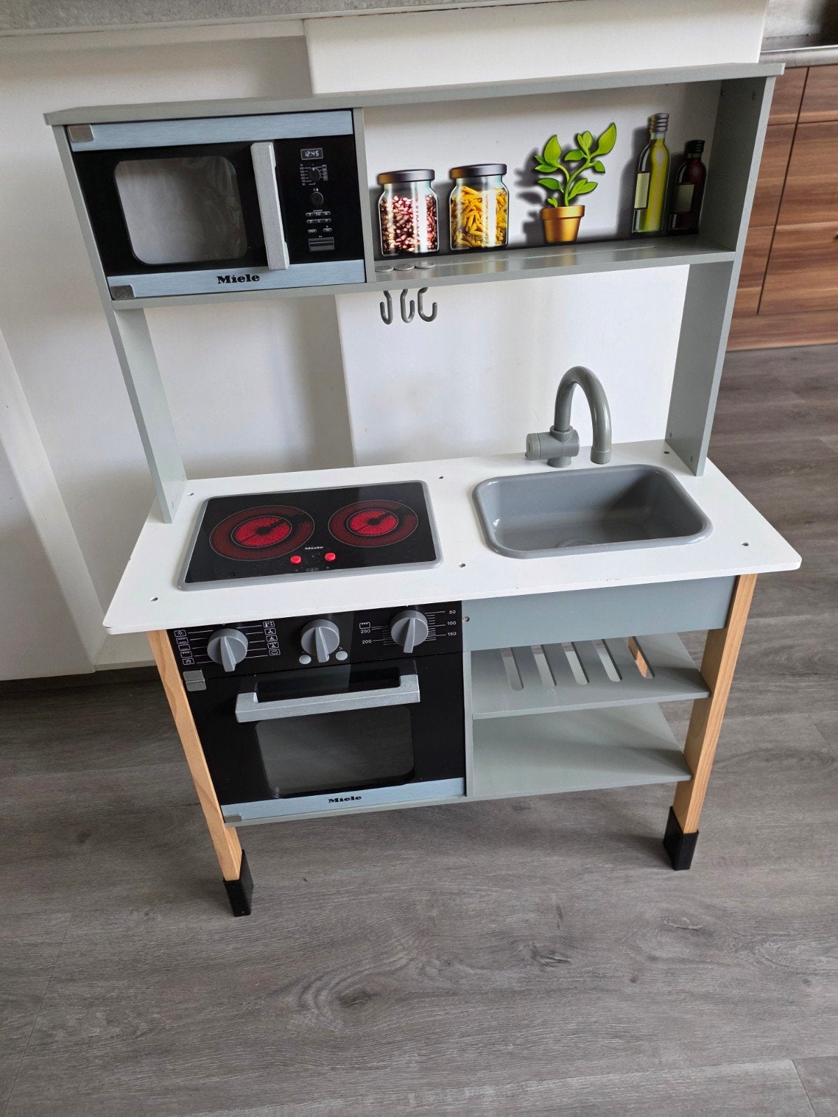 speelgoed keukentje met accessoires, Kinderen en Baby's, Speelgoed | Houten speelgoed, Ophalen, Meubelstuk of Keukentje