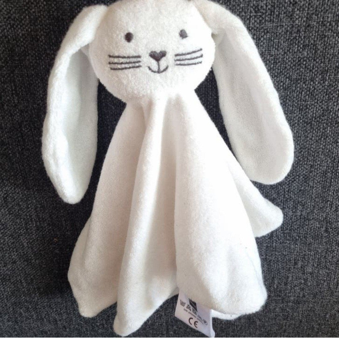 Hema knuffeldoekje konijn wit konijn kroeldoek bunny haas, Ophalen of Verzenden, Konijn