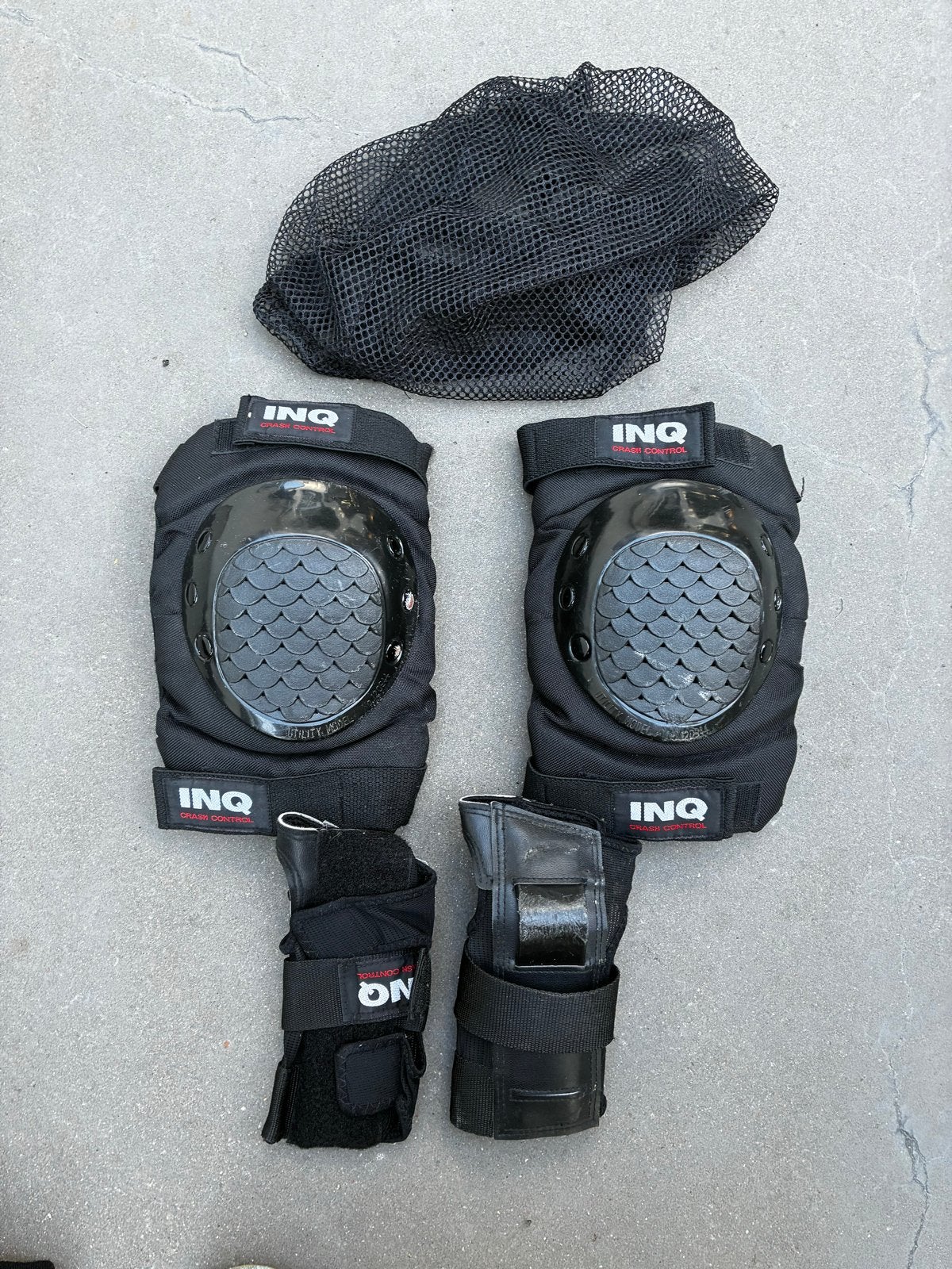 INQ beschermset: knie- en polsbeschermers, Sport en Fitness, Ophalen of Verzenden, Gebruikt