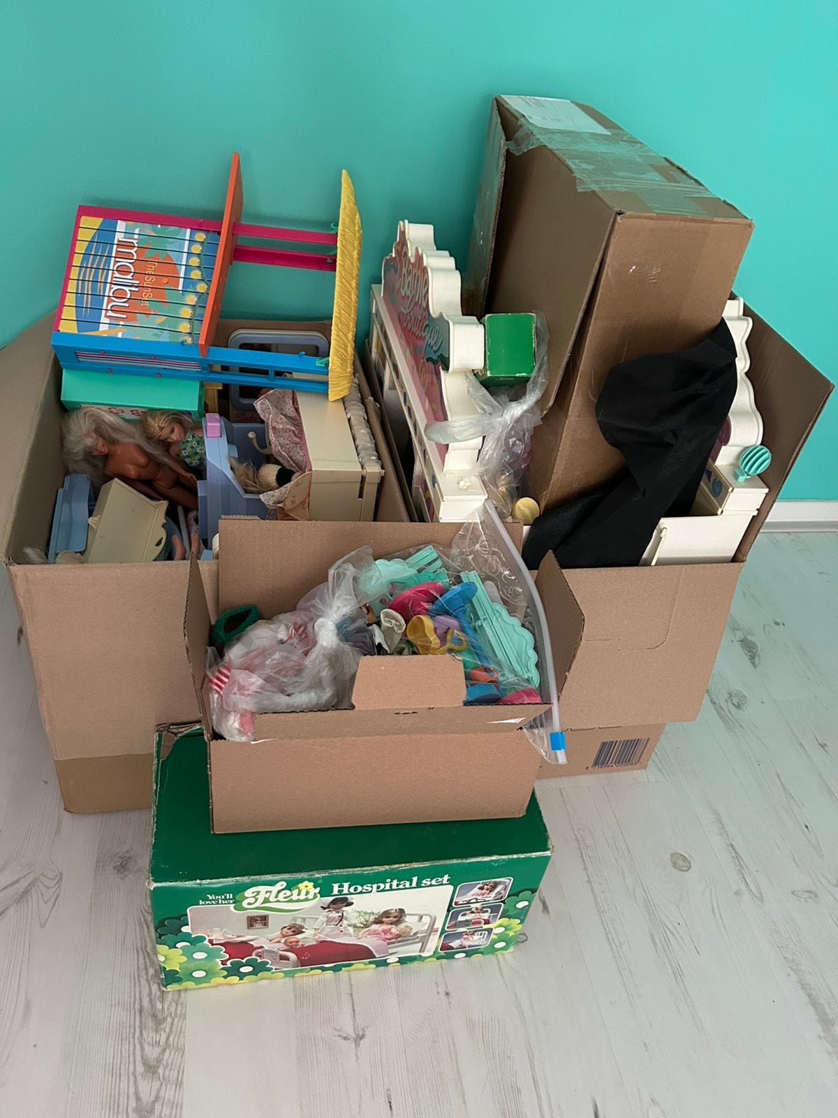 Verzameling Barbie, Sindy en Fleur (poppen en spulletjes), Verzamelen, Ophalen, Gebruikt, Fashion Doll
