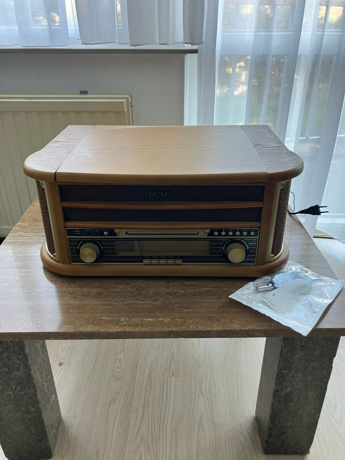 Denver Platenspeler met Radio, CD , casette en USB - Zgan, Zo goed als nieuw, USB-aansluiting, Platenspeler, Ophalen