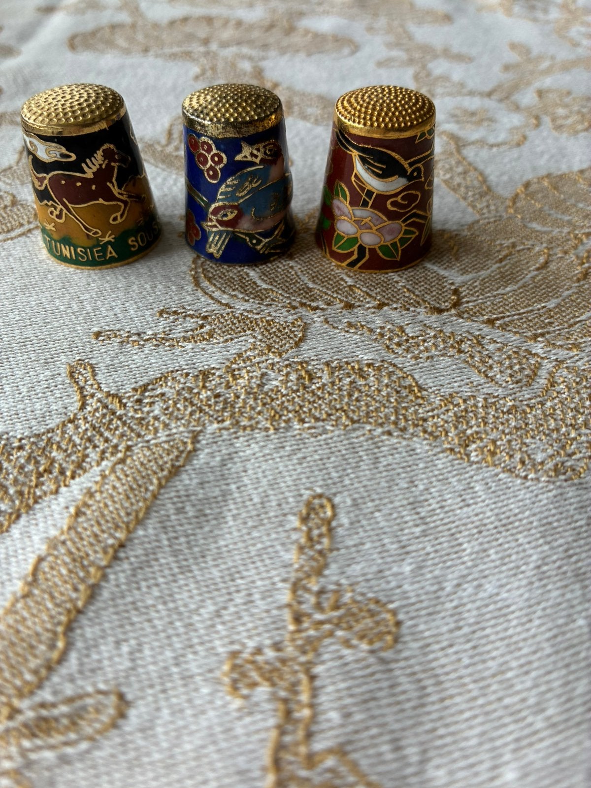 Verschillende cloisonne vingerhoedjes, Ophalen of Verzenden, Zo goed als nieuw